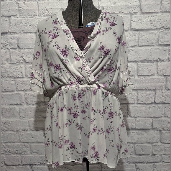 Torrid white and floral print chiffon empire waist blouse size 3 - Picture 1 of 4